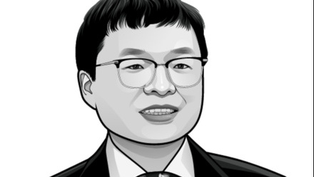 liangwang_web_705382_crop.jpg