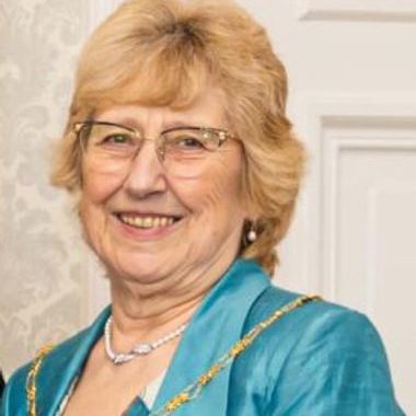 Mrs Barbara Wood