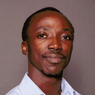 Dr Kwabena Duedu