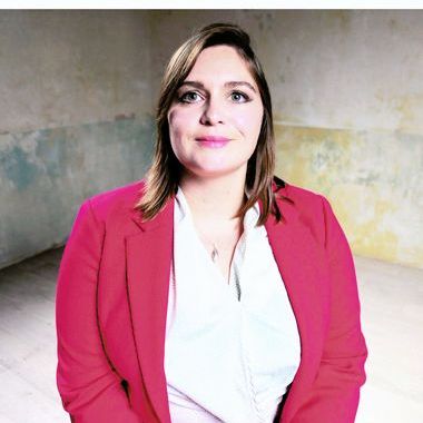 Dr Naomi Elster